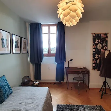 By Dasbreitehotel Apartment