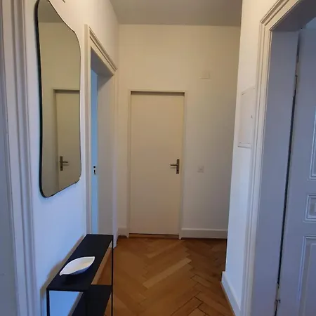 Apartment By Dasbreitehotel