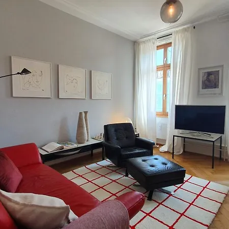 Apartment By Dasbreitehotel